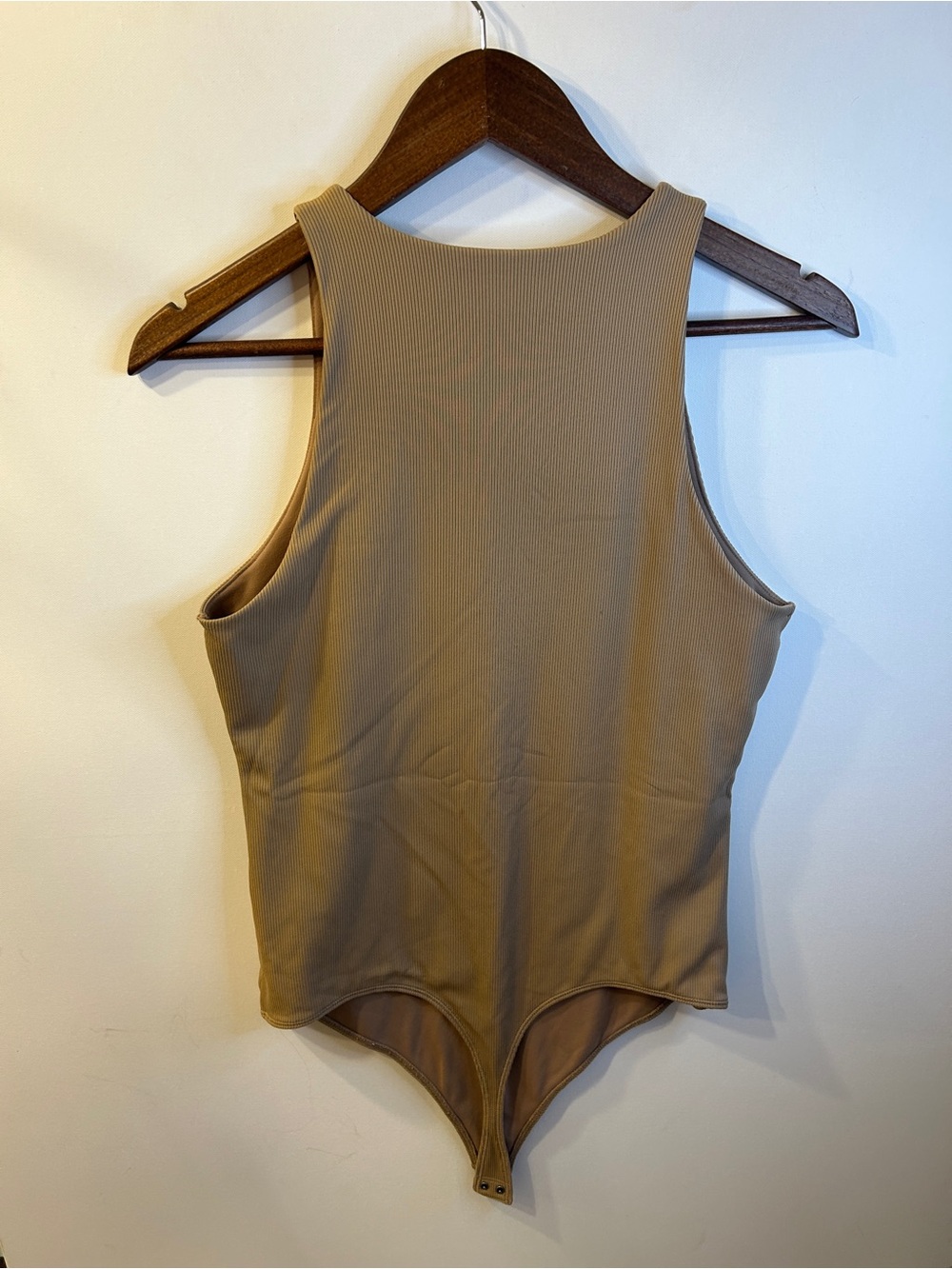 Abercrombie & Fitch Brown Ribbed High Neck Sleeveless Bodysuit Size L Stretch - Picture 3 of 7